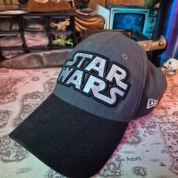 Star Wars Logo 39 Thirty New Era Ball Cap - Picture 1 of 2